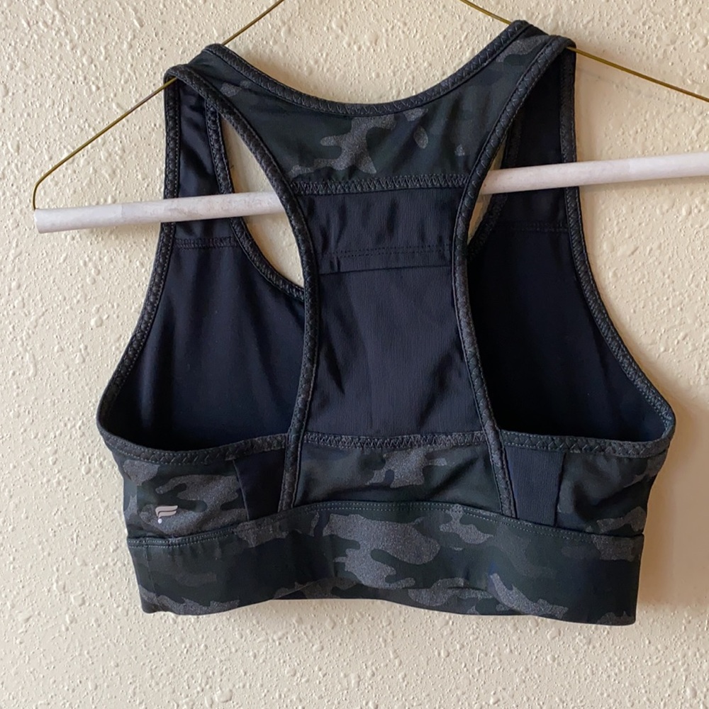 Camo sports bra - Picture 3 of 4